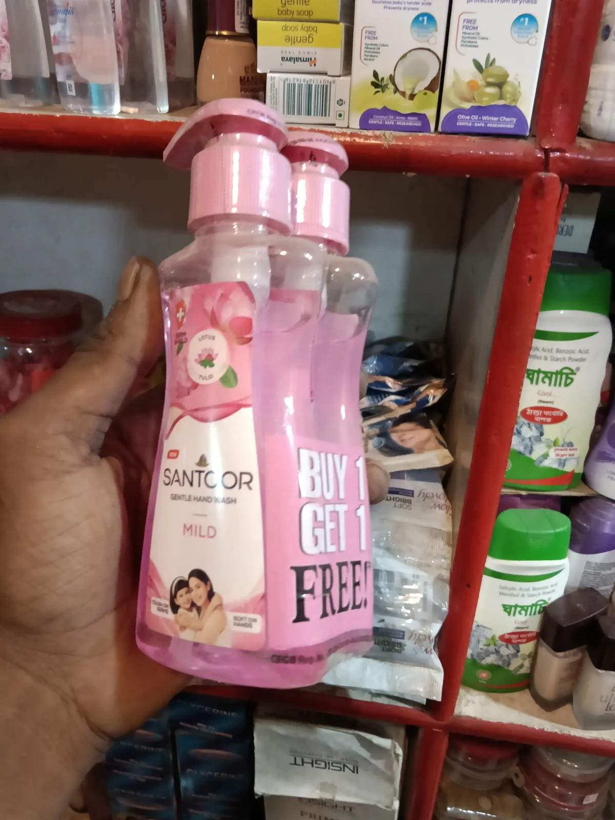 SANTOOR HAND WASH   BYE 1 GET 1